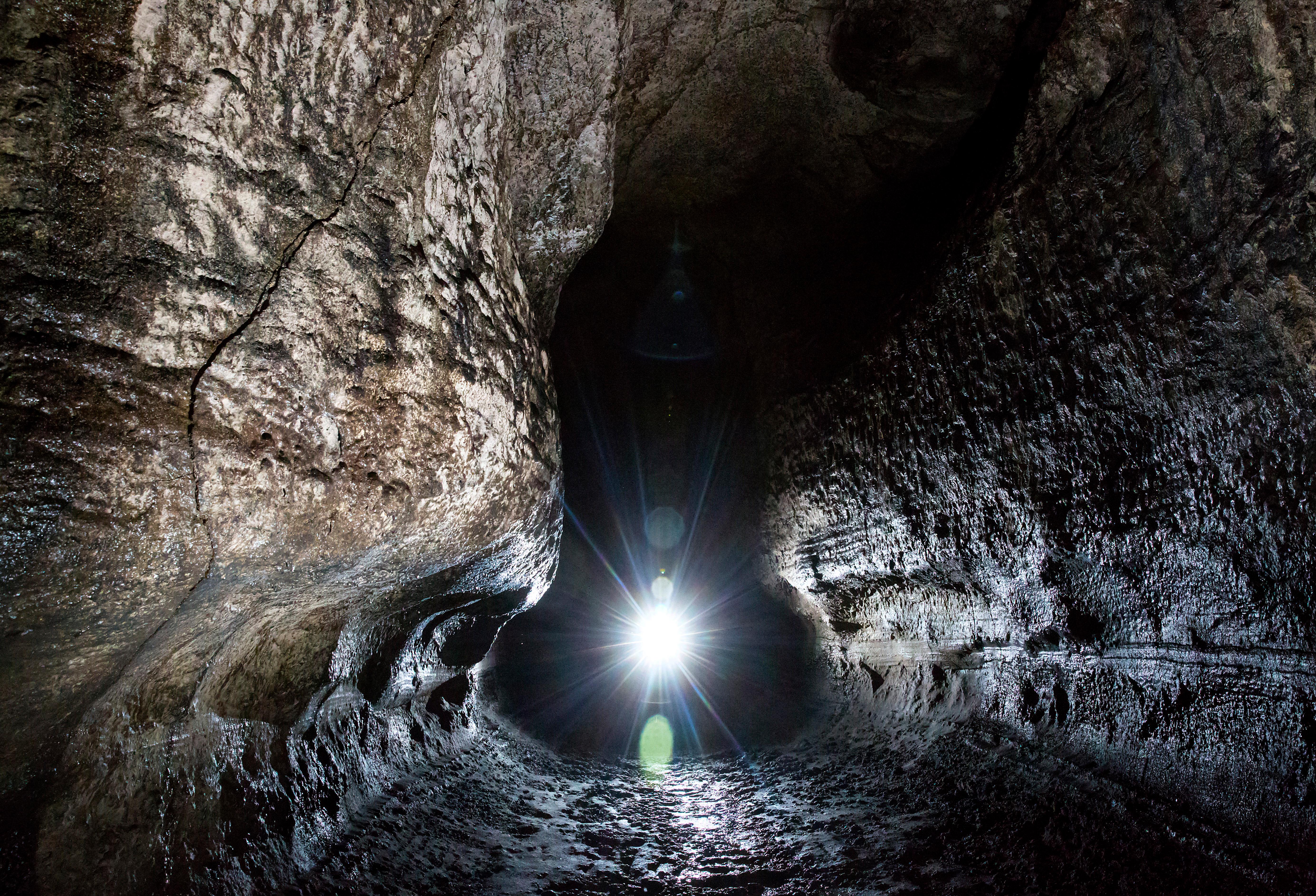 Inside WA's Ape Caves Longest running lava tubes in continental U.S