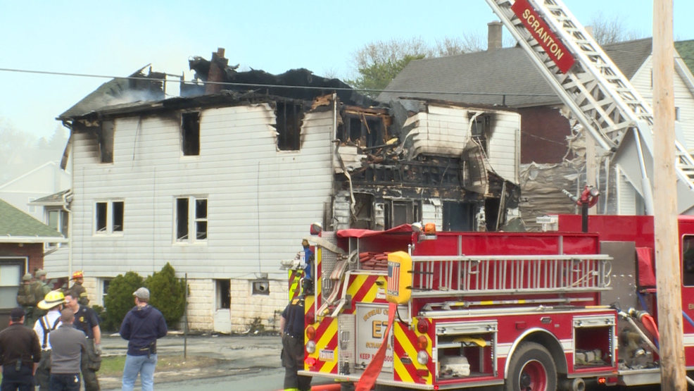 At least 2 dead in West Scranton fire, standoff WOLF