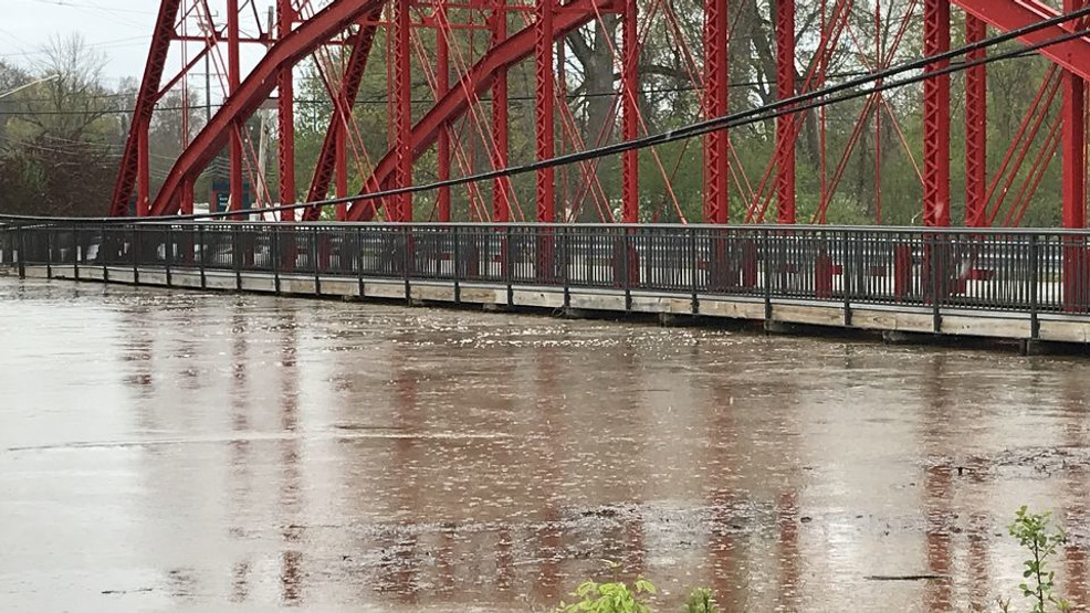 Flood waters cause evacuations throughout Mid-Michigan - nbc25news.com
