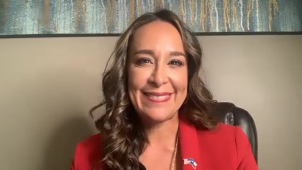 Monica De la Cruz-Hernandez vlcsnap-2020-09-11-15h47m16s825.jpg