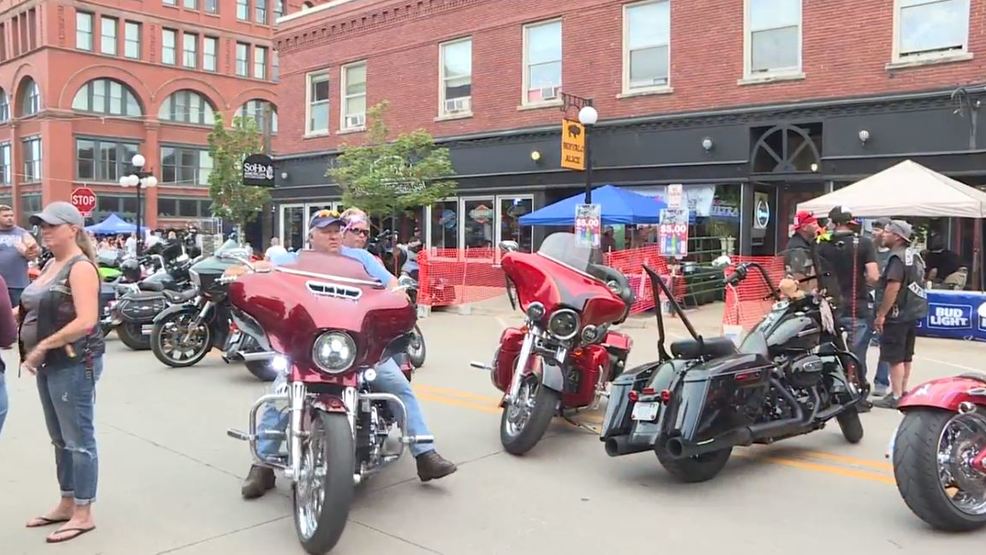 20th Annual Awesome Biker Nights comes to an entertaining end KMEG