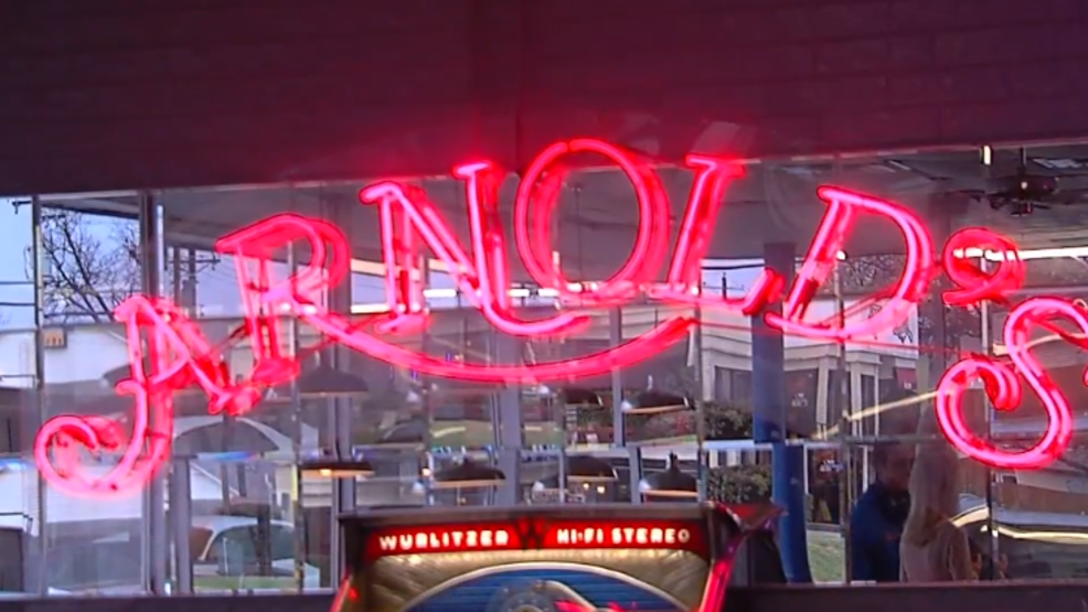 Arnold's Old Fashioned Hamburgers reopens at new location KTUL