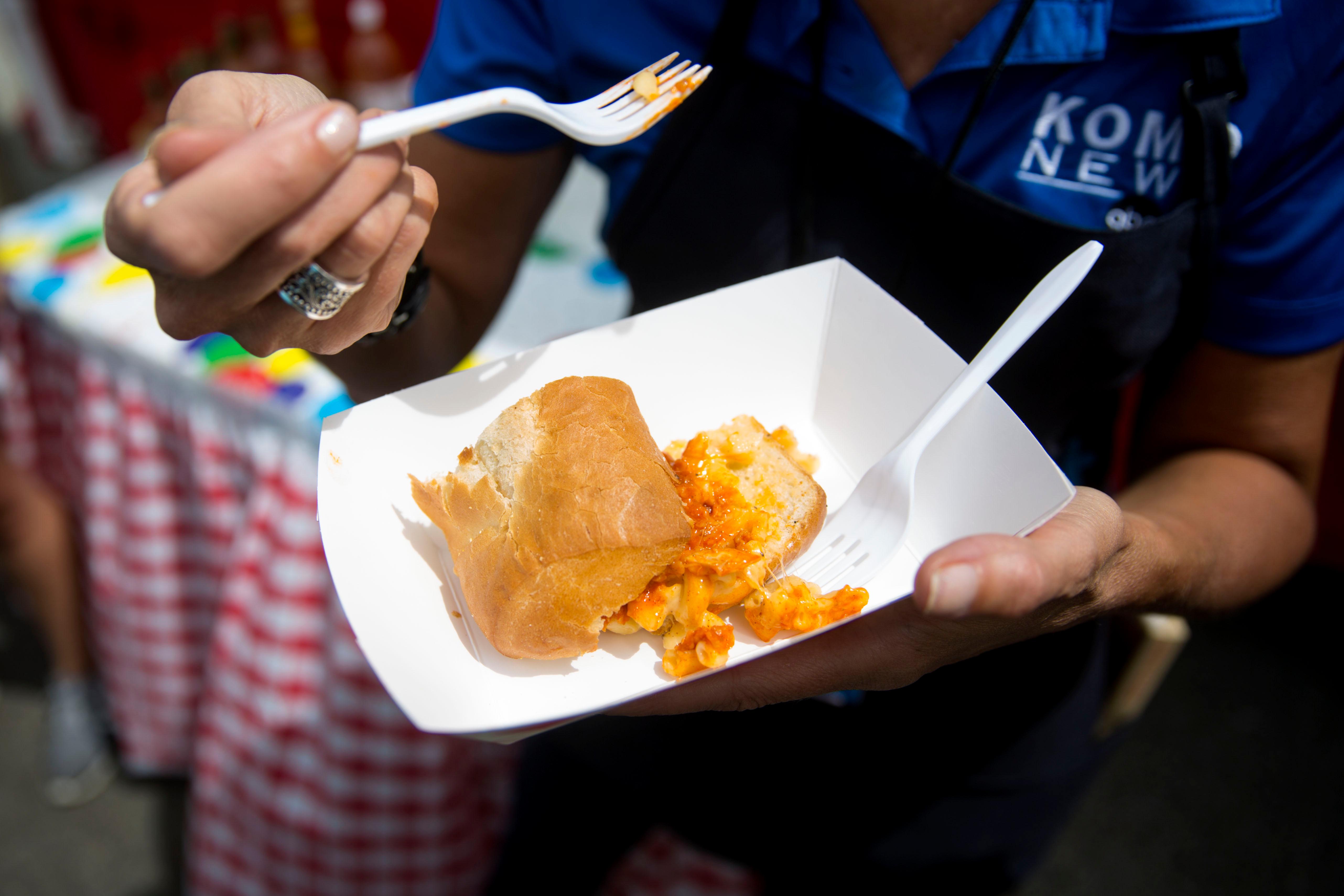 Photo Tour KOMO eats their way through the Bite of Seattle Seattle