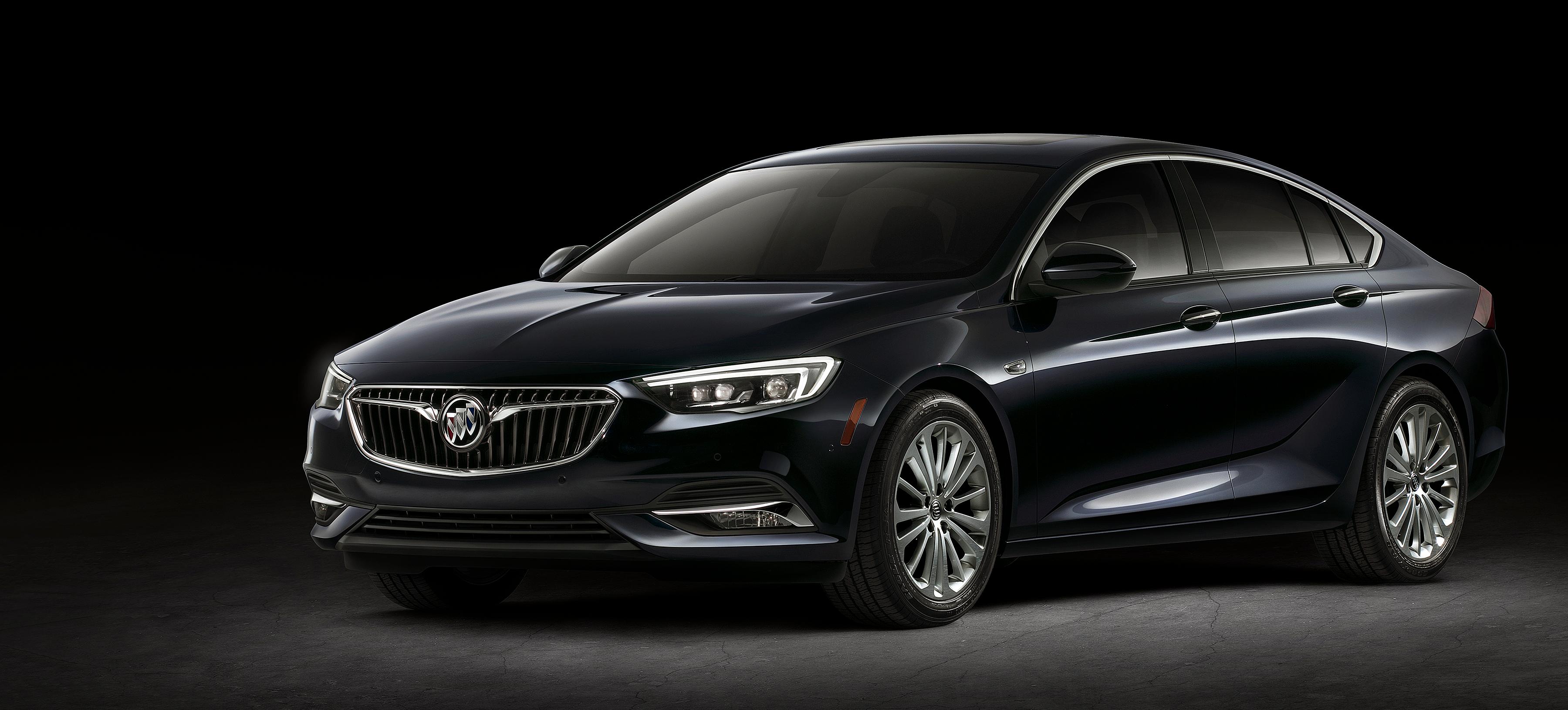Buick Regal: What Makes an Airbag Inflate Buick Regal: What Makes an Airbag Inflate