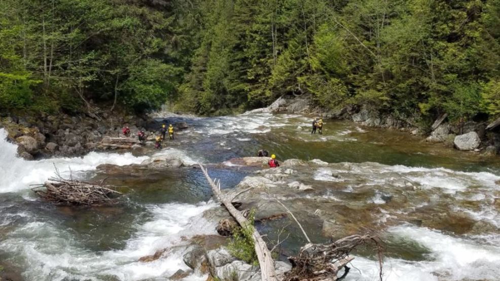 Search suspended for teen presumed drowned in Snoqualmie River KOMO