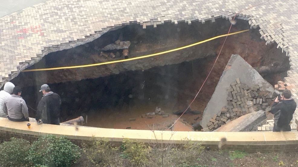 Massive hole opens up on UT campus after water main break - WTVC