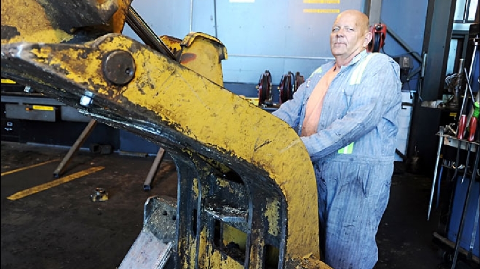 Oregon millworker celebrates 50 years on the job KVAL