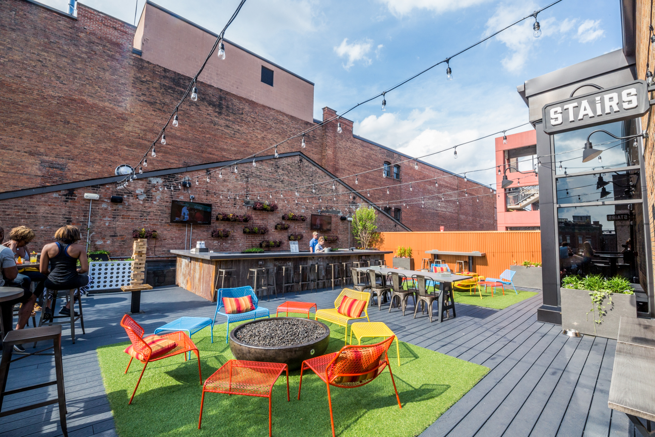 Cool Off With a Drink on Any of These 9 Excellent Outdoor Patios