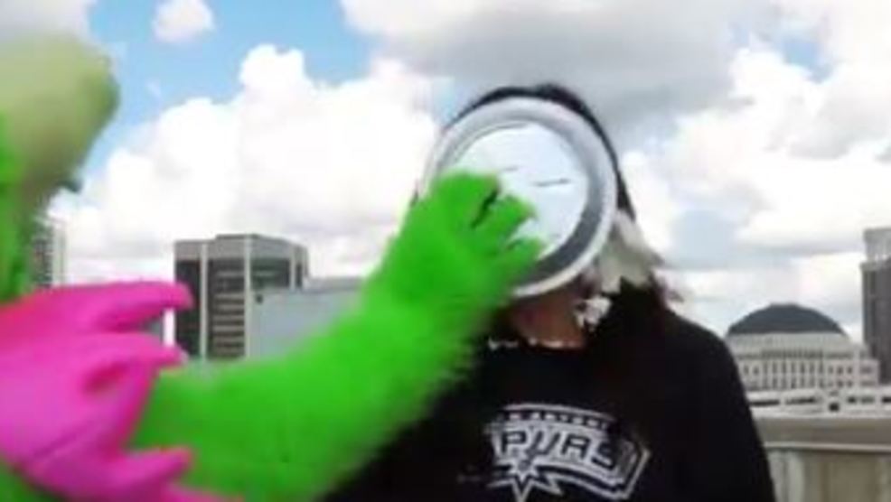 Friday Fun Orlando's mascot smashes pie on Spurs during schedule reveal WOAI