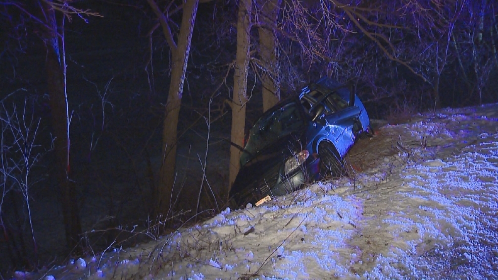Driver hurt in Wrightstown crash WLUK
