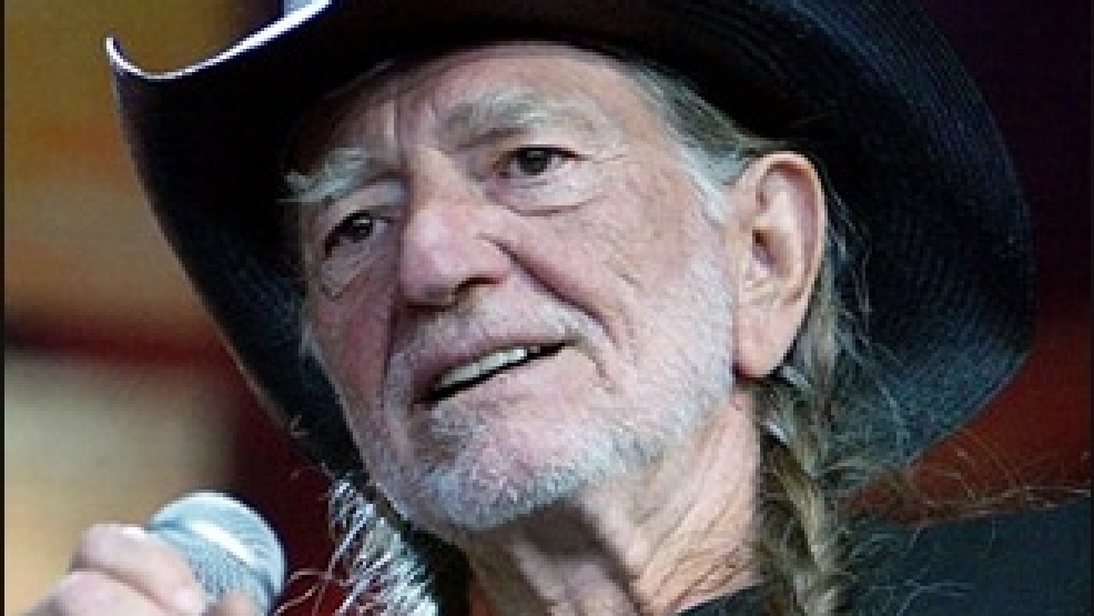 Willie Nelson starts record company | KVAL
